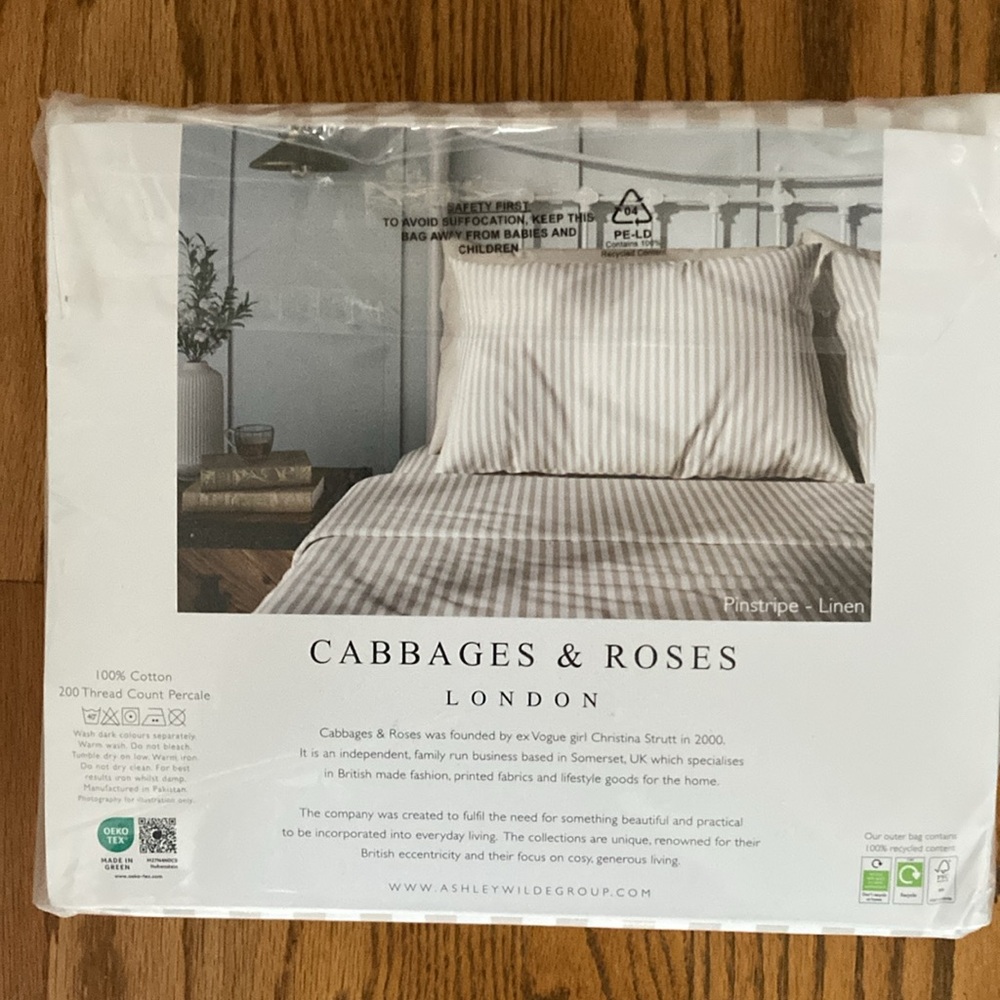Cabbages & Roses London Striped Sheet Set - Picture 4 of 5